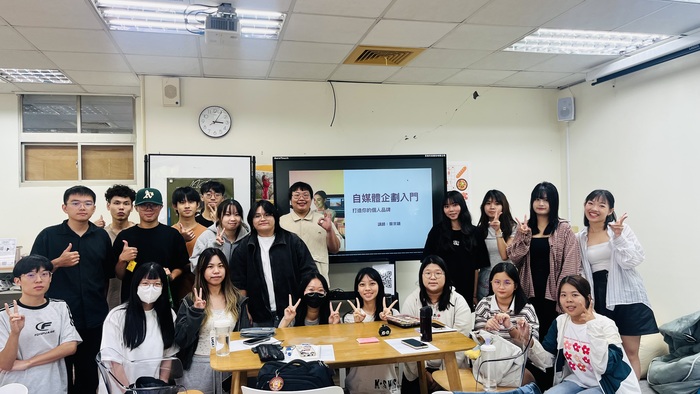 0917第一堂課程大合照(另開新視窗/jpeg檔)圖片